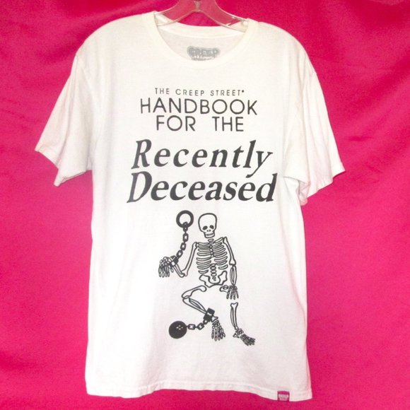halloween beetlejuice handbook recently deceased white tshirt size medium - Picture 2 of 5